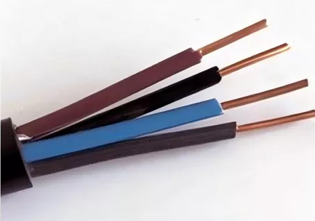 பிளாஸ்டிக்-இன்சுலேட்டட் கண்ட்ரோல் கேபிள்களில் பயன்படுத்தப்படும் இன்சுலேடிங் பொருட்கள் யாவை?